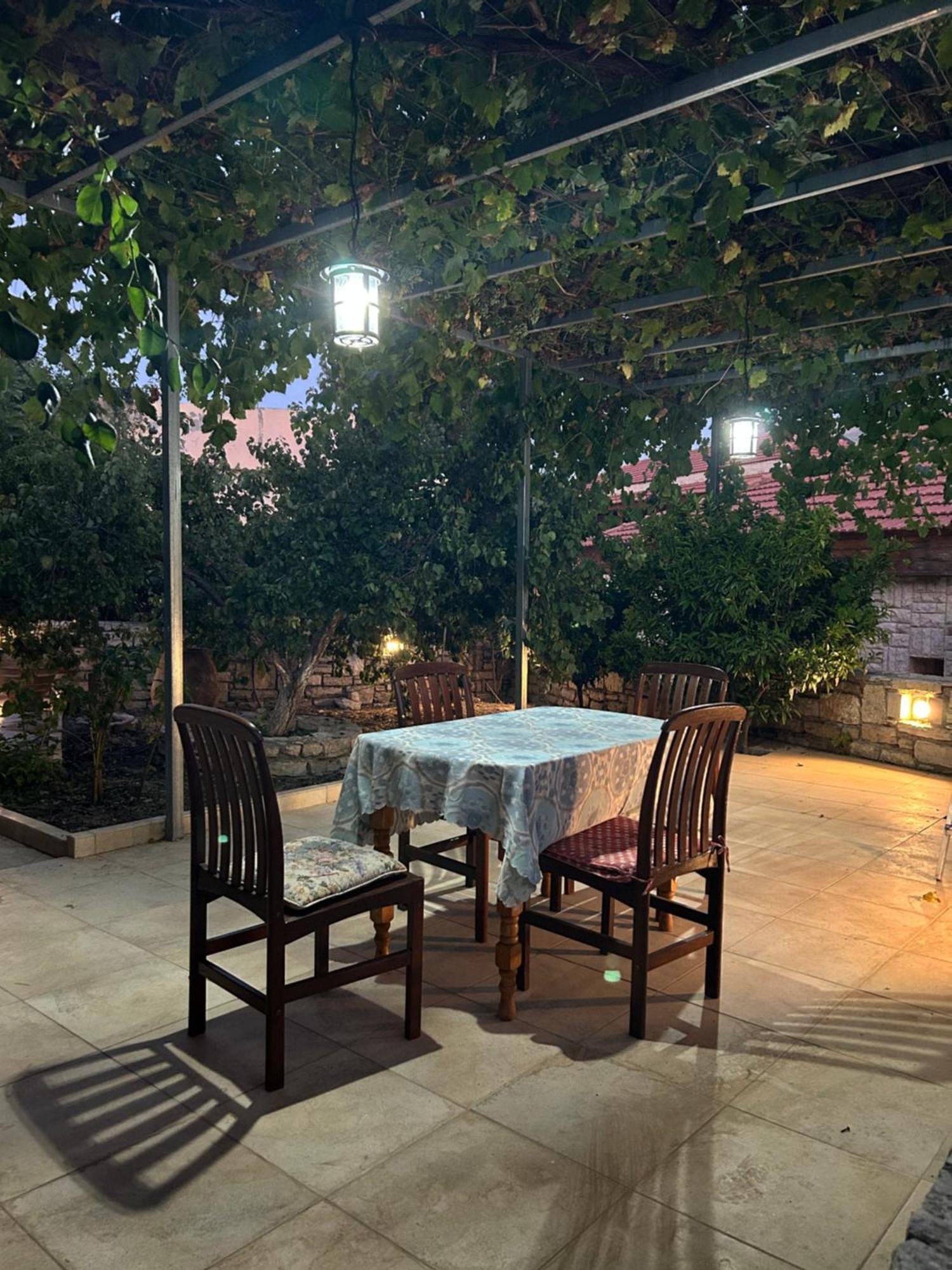 בית נופש Tulip House Yerakárion